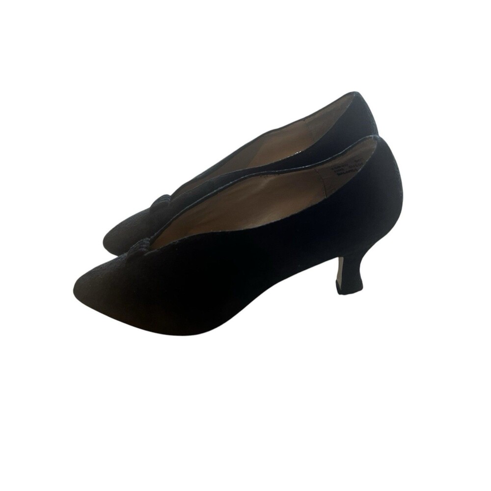 Vintage Carriage Court Black V Split Paula Suede Size 7.5M 2” Kitten Heels - Picture 9 of 16